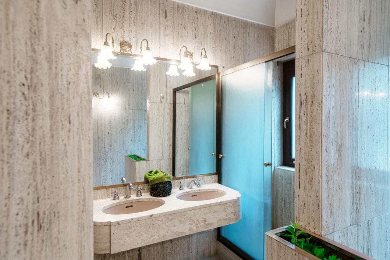 Joivy Villa Sofia Como Exteriör bild